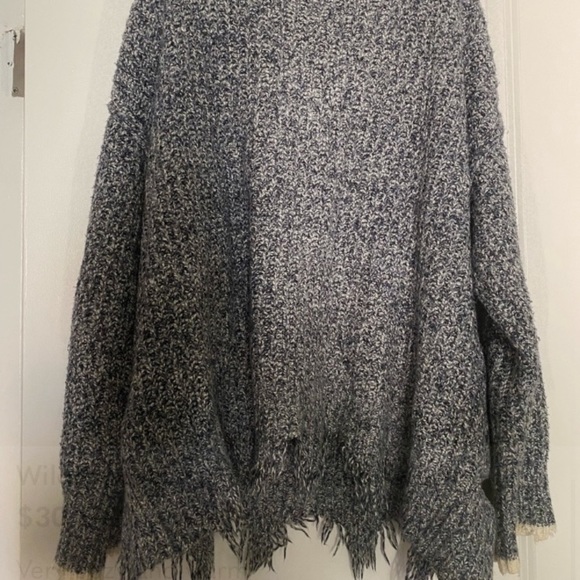 Wildfox oversized distressed sweater - Picture 6 of 7